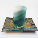 Stumpenkerze "Frohe Ostern" samt edlem Design-Kerzenteller – Bild 4