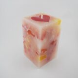 Quadrat Kerze mit Wachswürfel in Rot/Gelb/Orange und Rotem Herz on top "VON HERZEN", 10 x 6 x 6 cm, Das Allerbeste hier auf Erden, ist von dir geliebt zu werden! – Bild 3