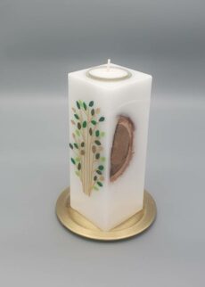 Hochzeitskerze, Quadrat mit Holzstückchen auf drei Seiten und Teelichteinsatz "Lebensbaum in Grün/Gold", Wachsmotiv, personalisiert