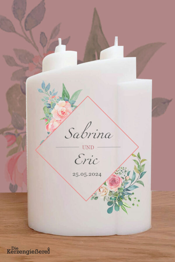 NACHHALTIGE Hochzeitskerze Ellipse mit 2 Dochte "Rosa Rahmen mit Rosa Blumenbouquets", Druckmotiv, personalisiert
