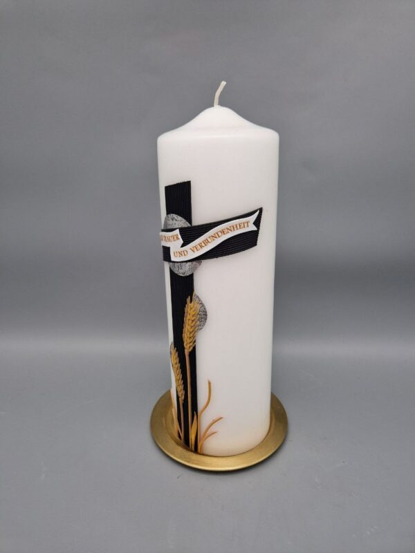 Trauerkerze exklusiv "Kreuz und Ähren", 25 x 8 cm, schöner Trauerspruch, Wachsmotiv aufwendig und edel gestaltet, Vorname senkrecht geschrieben möglich – Bild 5