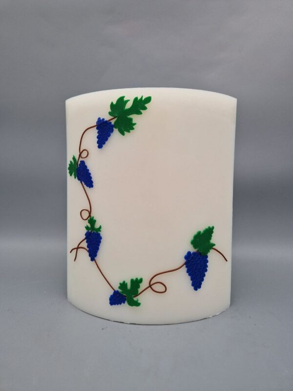 Premium Geburtstagskerze "Weintrauben und Weinblätter" zum 80er, 85er, 90er etc. Ovale Kerze mit 2 Teelichtern, aus Recyclingwachs, Wachsmotiv, 19 x 14 x 8 cm, personalisiert – Bild 6