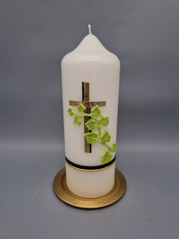Trauerkerze "Kreuz mit 3D-Efeu", 21 x 7,5 cm, Wachsmotiv, personalisiert – Bild 2
