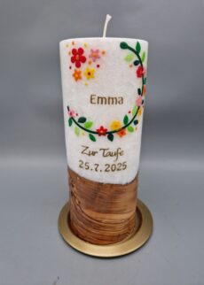 Taufkerze mit Echtholzstück und Docht "Blütenranke", 20 x 8 cm, Wachsmotive, personalisiert