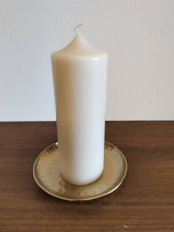 Eleganter, goldfarbener Kerzenteller im modernen Design – Bild 2
