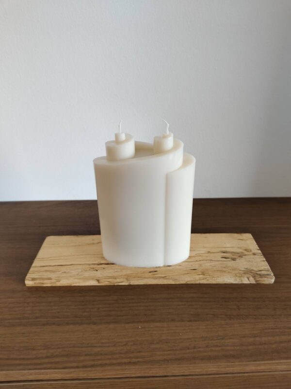 Länglicher Kerzenteller aus Holz, naturbelassen und einzigartig, Unikat – Bild 3