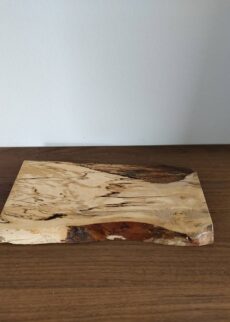 Unikat: Länglicher Kerzenteller aus Holz, naturbelassen