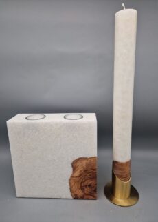 TAUFKERZEN-SET DER EXTRAKLASSE: Taufkerze und Lebenskerze mit ECHTHOLZSTÜCK und 2 Teelichteinsätzen, 40 x 4 cm und 20 x 20 x 7 cm, Stearin, mit EIGENEM DESIGN von Grafikerin gestaltet oder nach Foto Vorlage, personalisiert