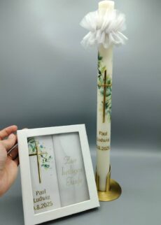 NACHHALTIGES SET aus Taufkerze  und Taufbrief "Blätterranke um die Kerze herum", 40 x 4 cm, DRUCK- und WACHSMOTIV, Recycling-Wachs, creme, personalisiert