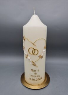 Hochzeitskerze "Modernes Herz in Gold mit weißen Blumen", Eheringe", 20 x 8 cm, Wachsmotive, personalisiert