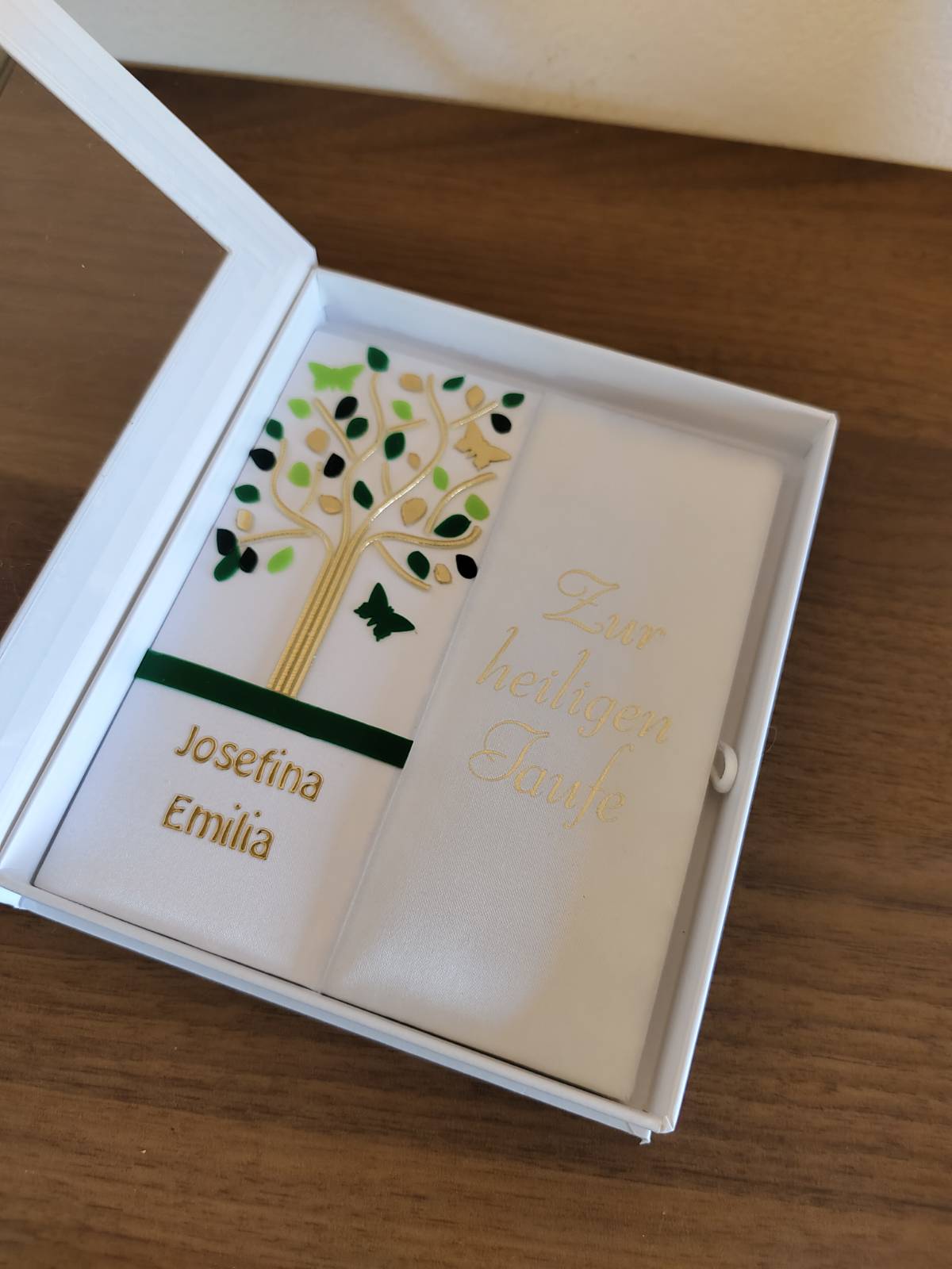 Premium 2-teiliges Lebenskerzen-Set aus 2-Flügel-Ellipse und Taufbrief "Lebensbaum Blätter in Grün" - Blätter in anderer Farbe möglich – Bild 7