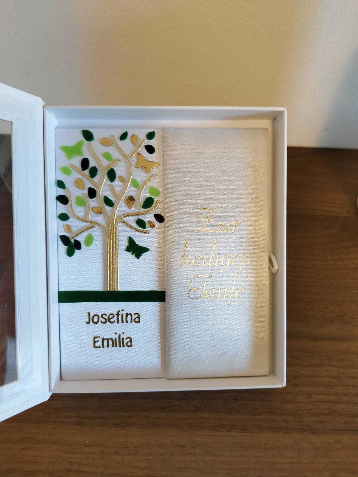 Premium 2-teiliges Lebenskerzen-Set aus 2-Flügel-Ellipse und Taufbrief "Lebensbaum Blätter in Grün" - Blätter in anderer Farbe möglich – Bild 6