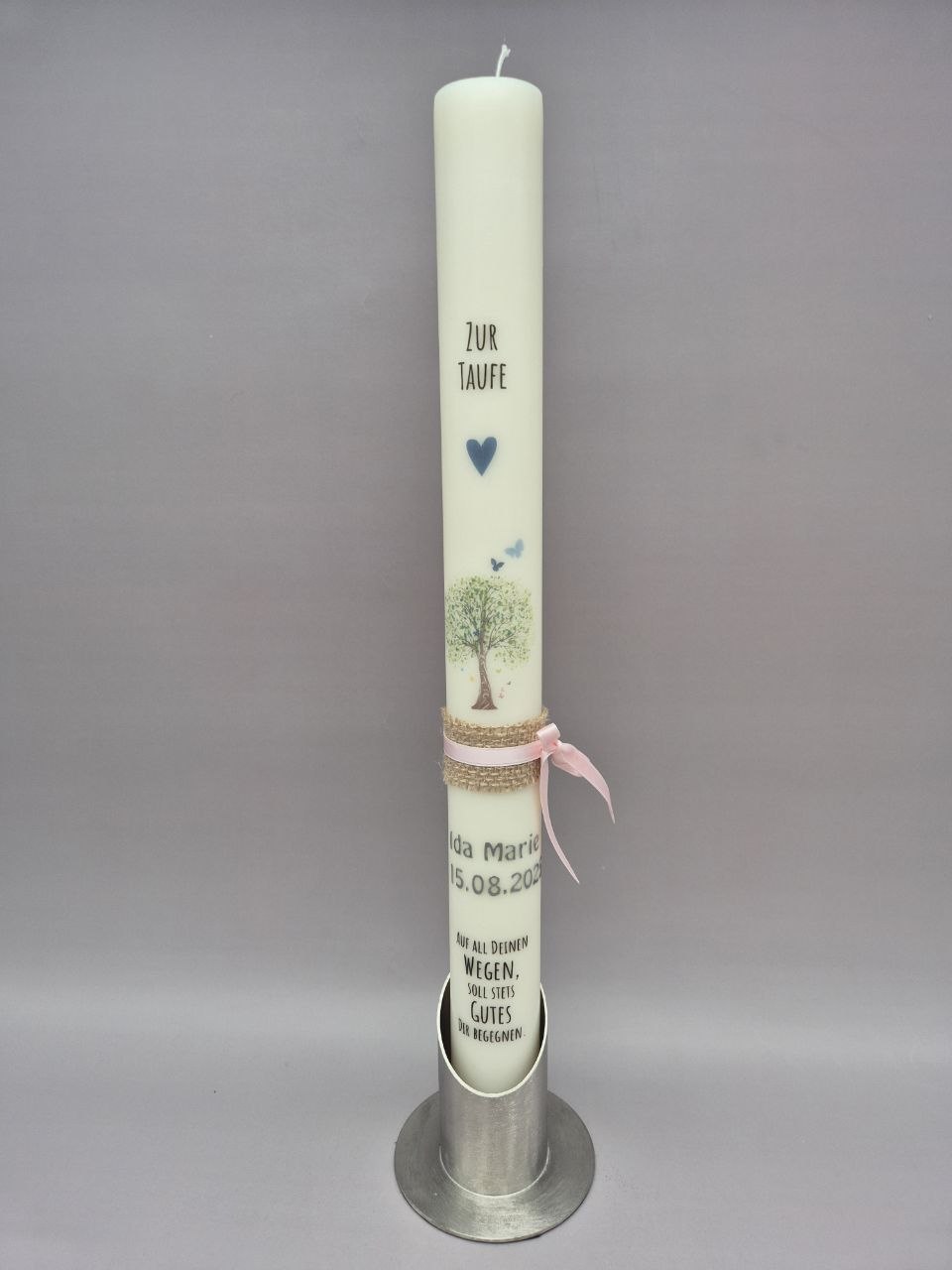 NACHHALTIGE Taufkerze Mädchen "Lebensbaum", 40 x 3,5 cm, Druckmotiv, mit Taufspruch, mit hübschen Bändern, personalisiert in Silber