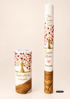 Premium 2-teiliges Taufkerzen Set mit ECHTHOLZSTÜCK: Taufkerze 40 x 4 cm und Lebenskerze 20 x 8 cm „Lebensbaum geflochten mit Blättern in Rosatönen", Stearin-Wachs mit Kristall Optik, Wachsmotiv, personalisiert mit geschwungener Goldschrift