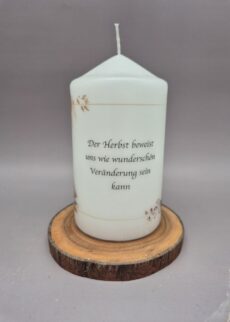Kerze "Veränderung" mit Herbst-Motiv und Spruch, 14 x 8 cm, Druckmotiv